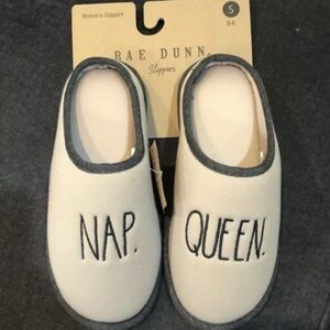 Rae Dunn NEW slippers shoes NWT women’s size small 5-6 Nap Queen